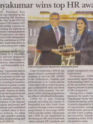President CIPM SL Ken Vijayakumar wins Outstanding HR Leader of the Year at CEO Awards 2022